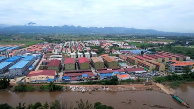 8名中国台湾人掉免费游泰陷阱有人偷联络家人遭毒打。